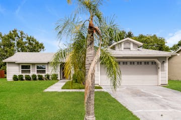 1517 COLONY AVE KISSIMMEE, FL 34744